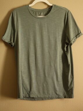 Market & Spruce Olive Green Cuffed Sleeve Tee Large